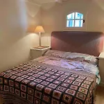 Jolie Maison - Place Des Lices A 350M
