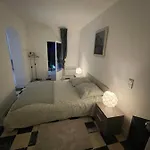 Appartement Plein Centre Avec Jardin