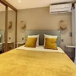 Eden Parc-Apartment 5*-Swimming-Pool-Saint-Tropez