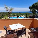 Hotel les Bouis
