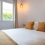 Unique Opportunite