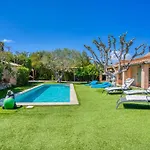 Villa Avec Piscine Dans Le Centre Ville