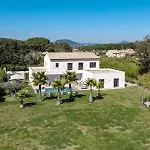 Villa Era