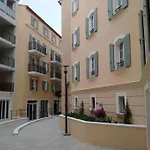New Development Place Des Lices