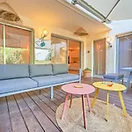 Sunset-Apartment St-Tropez-Swimming Pool-Parking