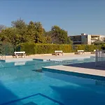 T2 Avec Terrasse. Residence Piscine/Parking