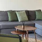 Appartement Dans Residence Avec Piscine