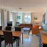 Bright Flat In The Heart Of Saint Tropez