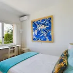 Enchanting Studio + Pool St Tropez