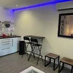Studio Saint Tropez Avec Place Parking