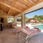 Villa Utopia