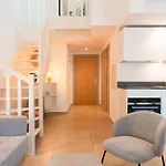 Duplex Celeste, Centre-Ville