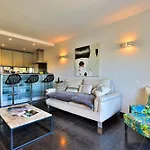 Centre St Tropez - 2 Pieces -Clim Piscine Parking