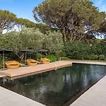 Exclusive Modern Villa In Saint-Tropez