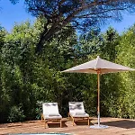 Le Clos De La Pinede Chambre Deluxe A 300 Euros