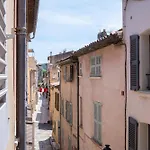 Pick A Flat\'S Apartment In Saint-Tropez- Rue Du Portail Neuf