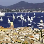 Un Nid A Saint Tropez