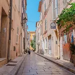 Studio Le Clocher De Saint-Tropez - Agence Shellter