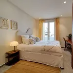 Beautiful Apartment At The Port !