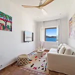 Apartment With Sea View In St Tropez - La Ponche