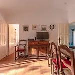 Little House With Terrace -Saint-Tropez