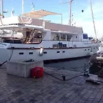 Centaura Yacht Classique