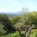 Gassin Village