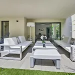 Luxury & Exclusive Resort