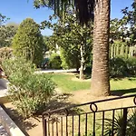 Appartement Spacieux Avec Jardin Coeur De St Tropez