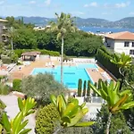 Appartement Spacieux Avec Jardin Coeur De St Tropez