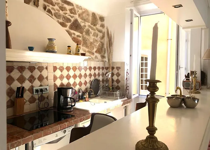 Appartement De Charme Au Coeur De Saint-Tropez