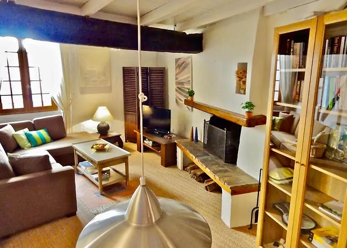 Charming Duplex In The Heart Of The Village - Charmant Duplex Au Coeur Du Village -