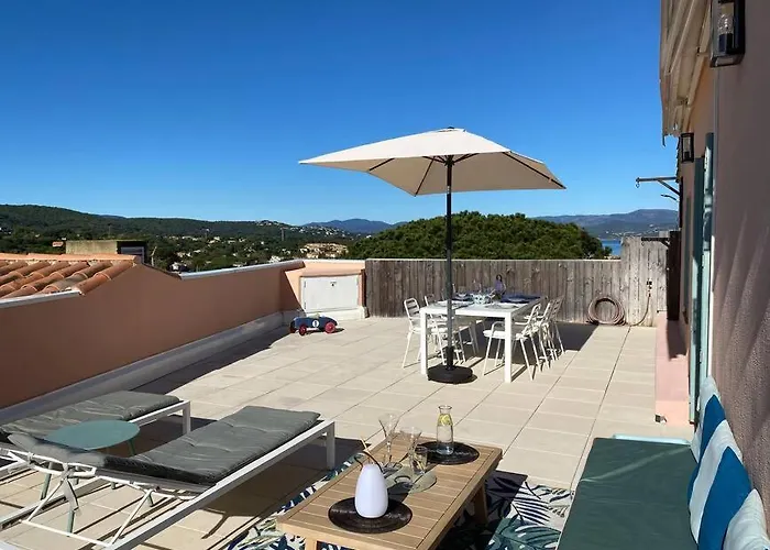 Appartement D\'Exception, Vue Saint-Tropez
