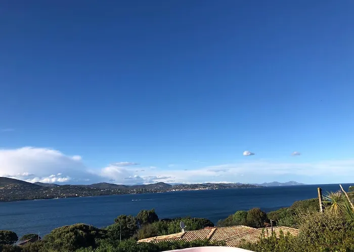 Enchanting Studio + Pool St Tropez