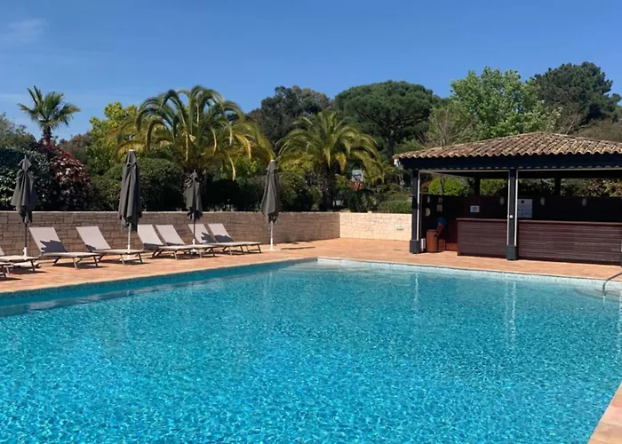 Maison Classee Sur Le Golfe De St Tropez