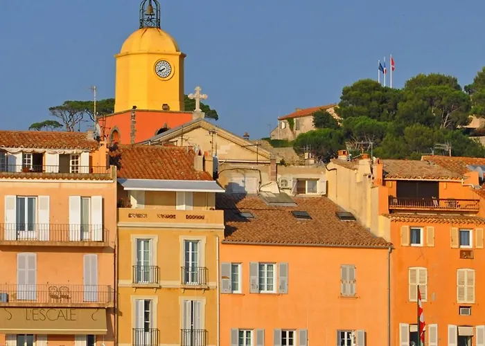 A 2 Minutes Du Port