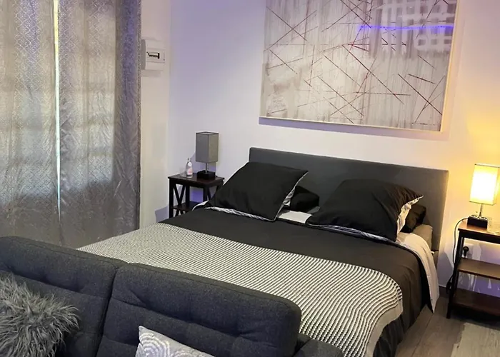 Studio Saint Tropez Avec Place Parking