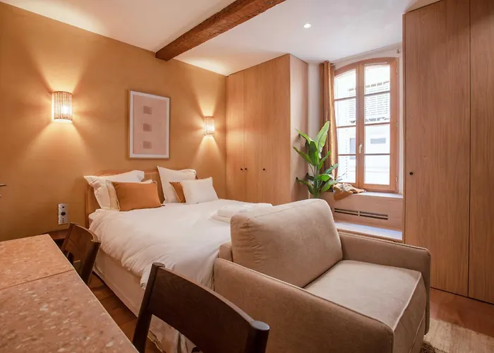 Charming Studio With A-C - 2P - Center St Tropez