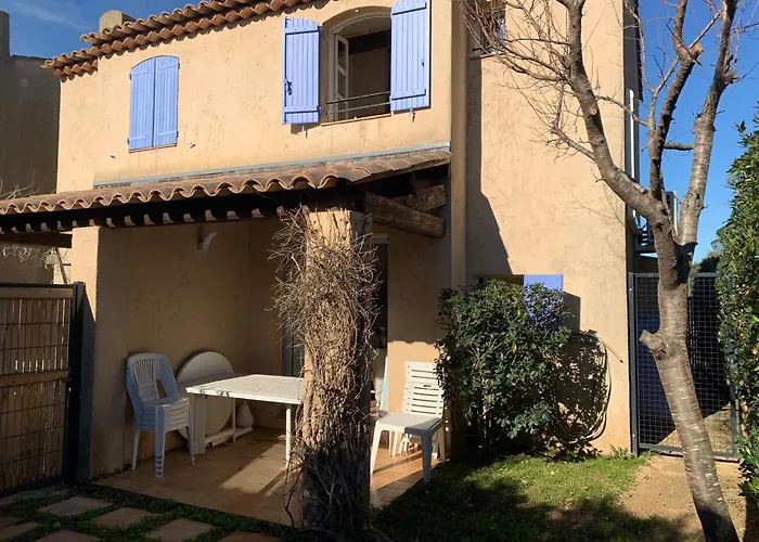 Petite Maison A L Entree De St Tropez