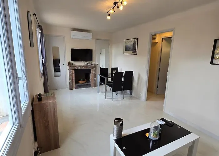 Studio 50 M Du Port De Saint-Tropez