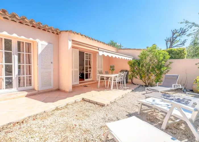 Little House With Terrace -Saint-Tropez