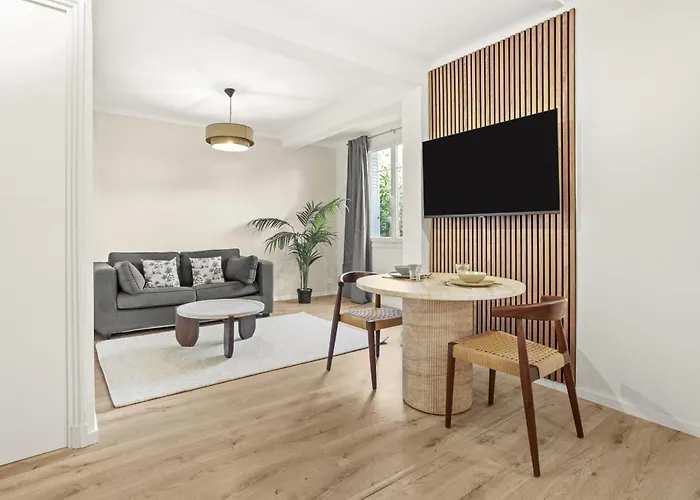 Appartement Proximite Place Des Lices Avec Parking