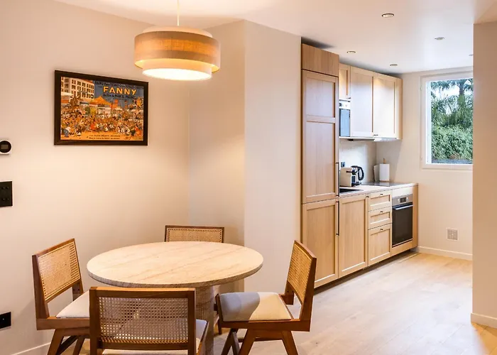 Appartement Avec Terrasse Et Parking Centre St-Tropez