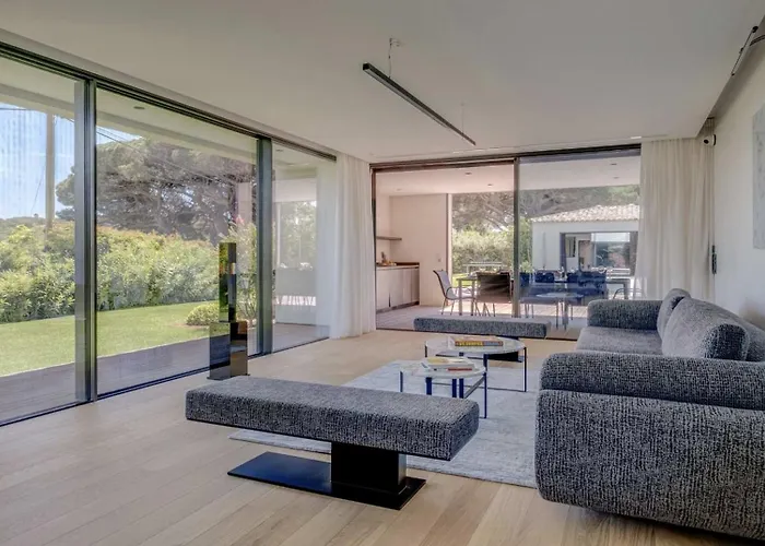 Villa Moira