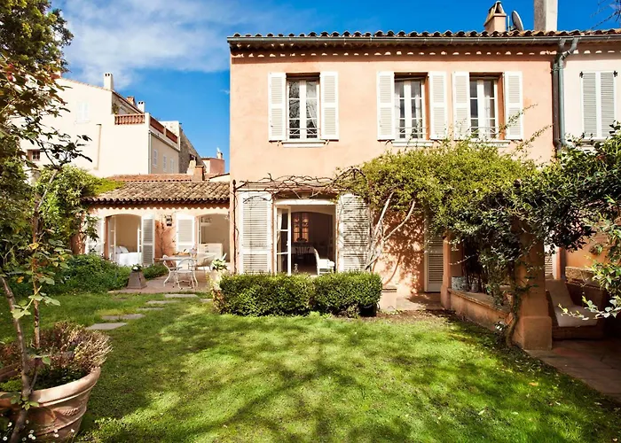 Maison Jolie