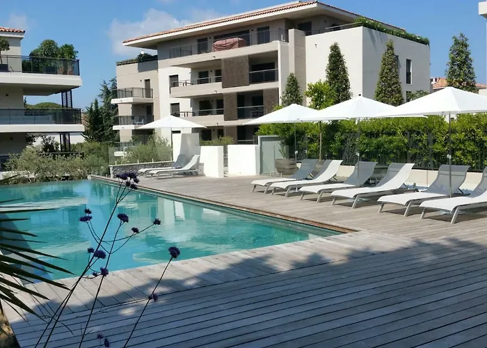 Exclusive Resort Apartment Saint Tropez