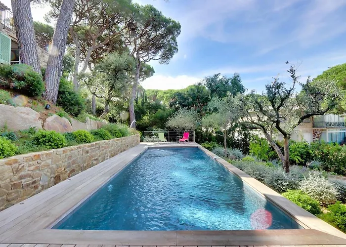Villa Viviane Superb Villa In The Saint Tropez Next To The Beaches