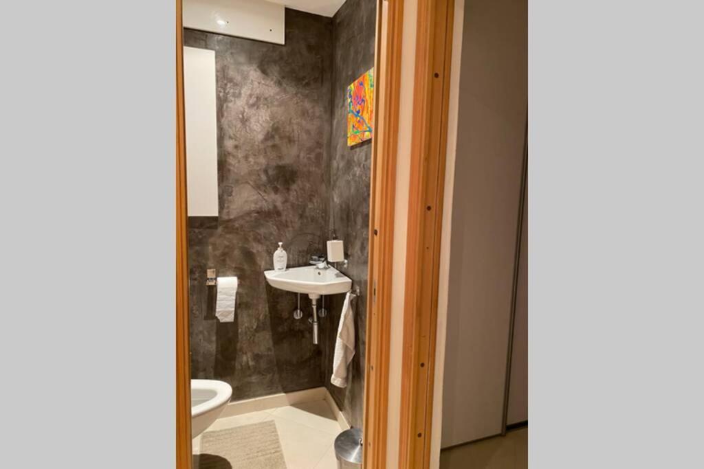 Apartment Logement De 3 Chambres A 10 Mins A Pieds Du Centre Du Village Et De La Plage Des Canebiers Saint-Tropez