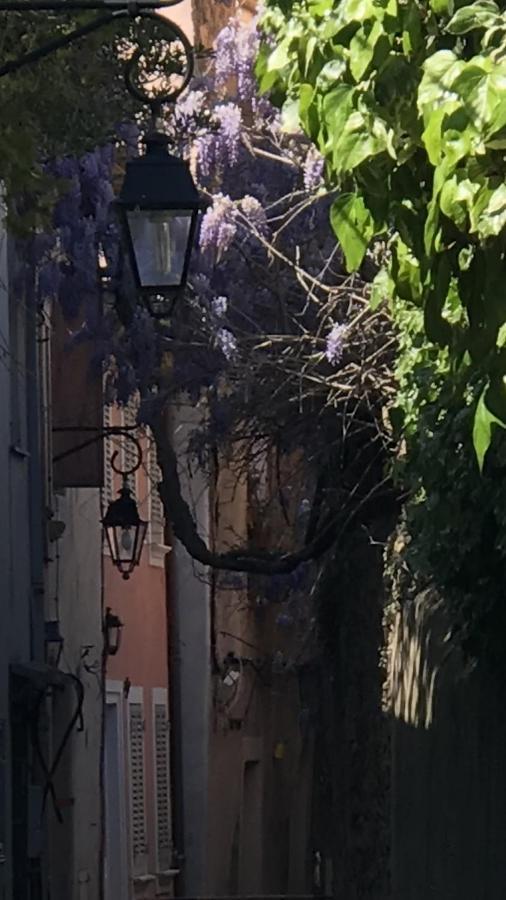 Place Des Lices Tropez Saint-Tropez