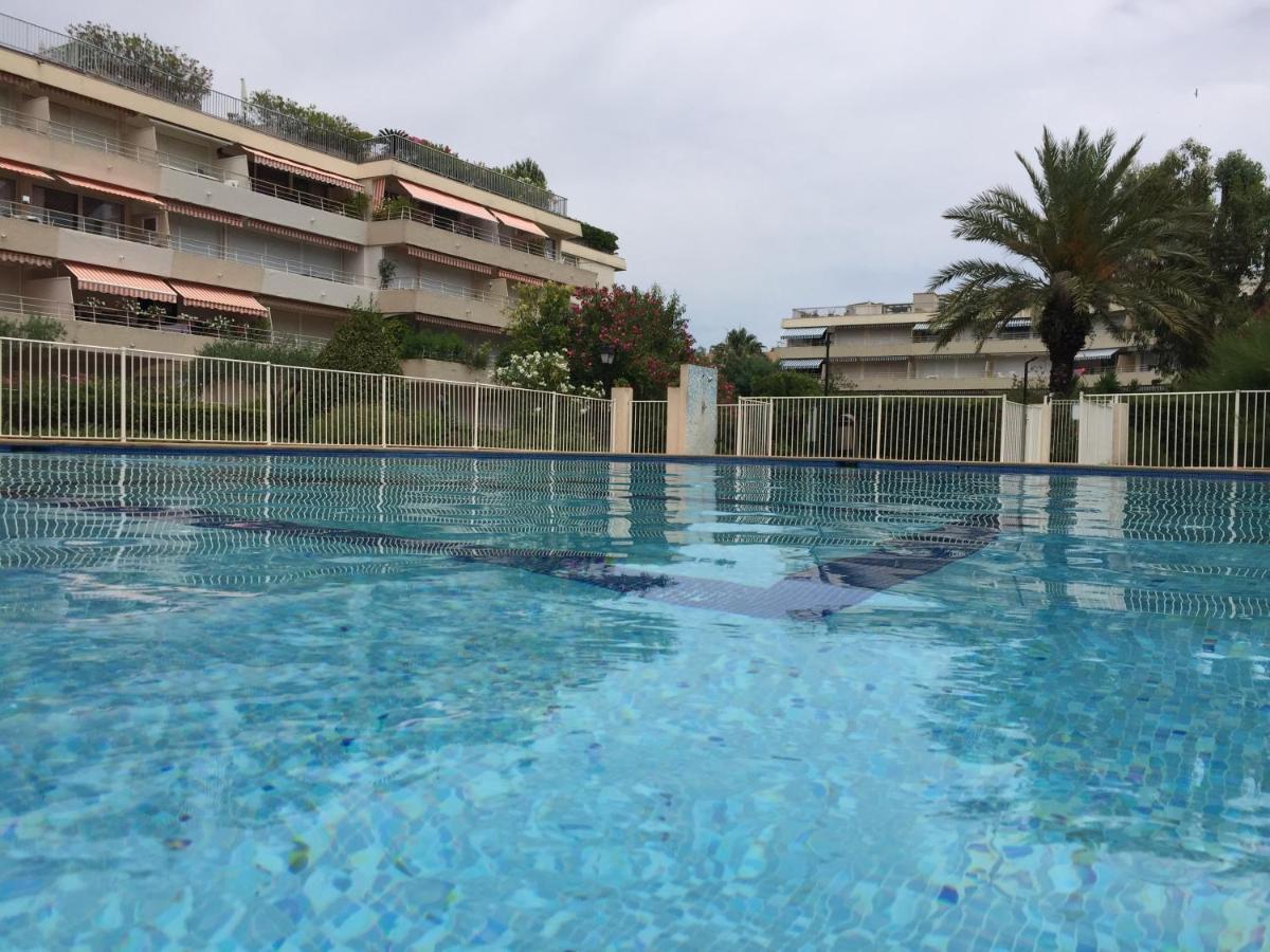 Apartment Brigitte Centre Tropez Parking Piscine Wifi Vue